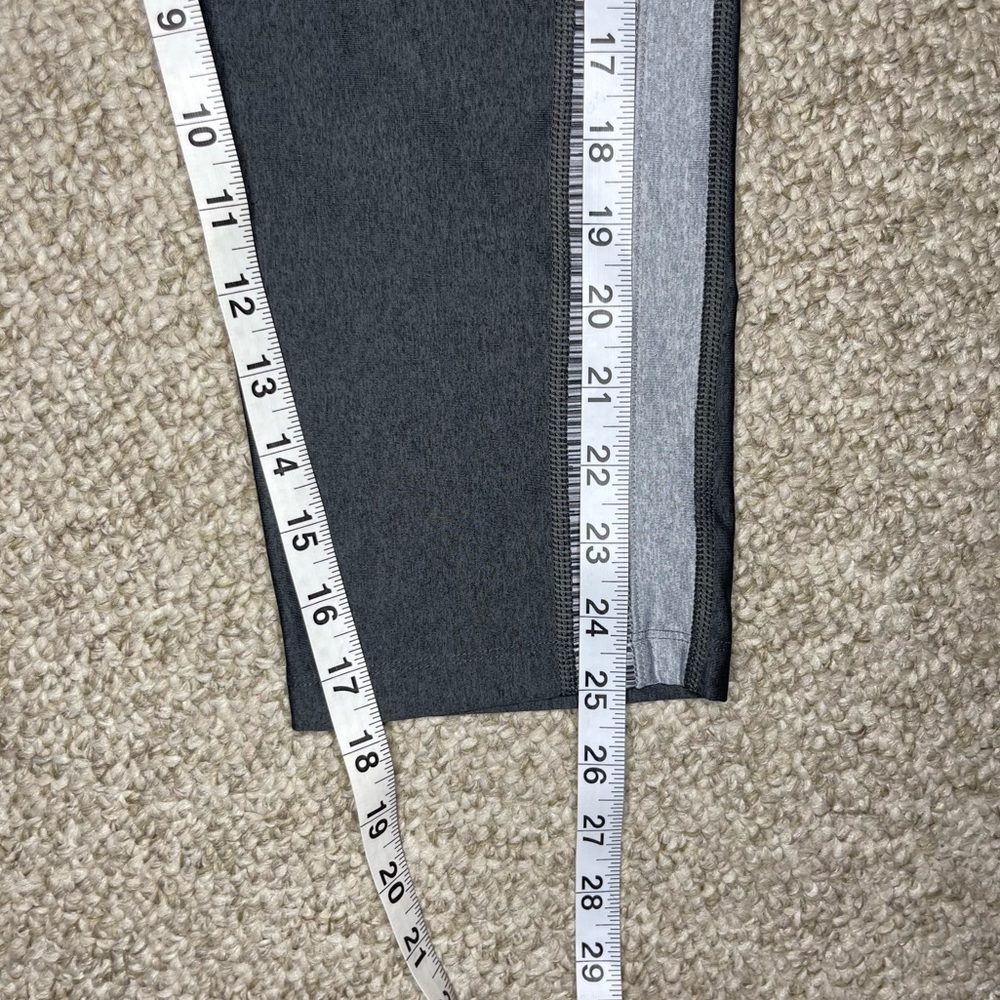 Under Armour HeatGear leggings - Picture 8 of 9